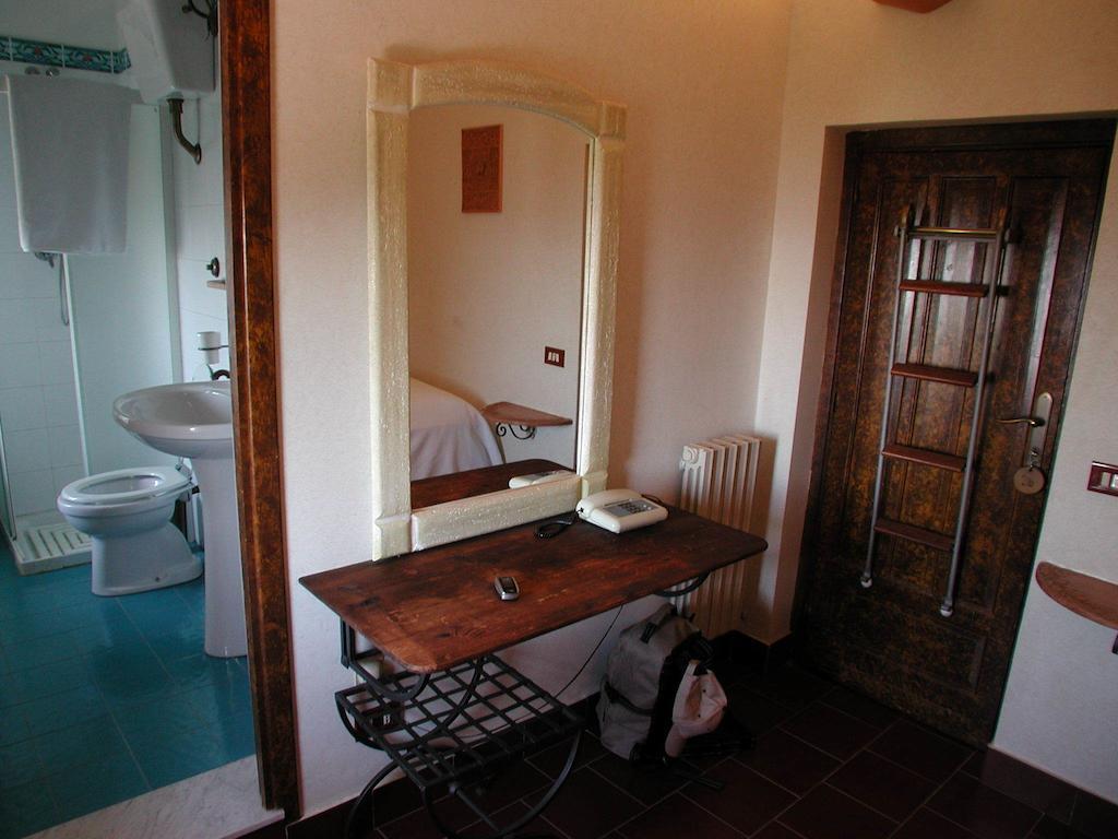 Eremo Hotel Casa Del Sorriso Erice Luaran gambar